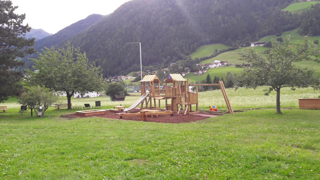 Hotel Steuxner Neustift im Stubaital Exterior foto
